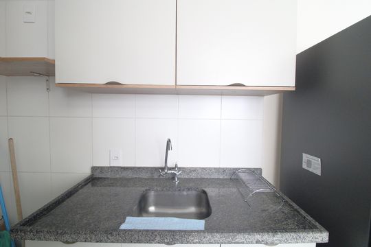 Cozinha de apartamento à venda com 2 quartos, 35m² em Jardim Marajoara, São Paulo