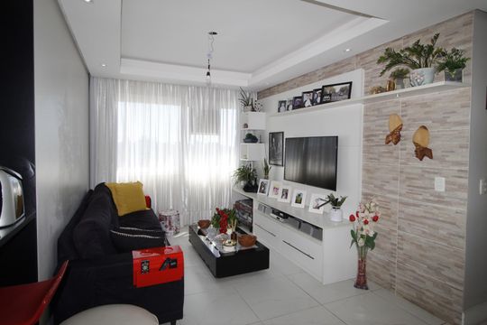 Sala de apartamento à venda com 3 quartos, 86m² em Passo D’areia, Porto Alegre