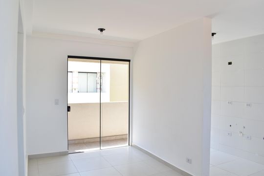 Sala de apartamento para alugar com 2 quartos, 75m² em Jardim das Américas, Curitiba