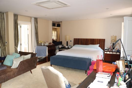 Casa de Condomínio para alugar com 6 quartos, 1200m² em Jardim Mediterraneo, Cotia