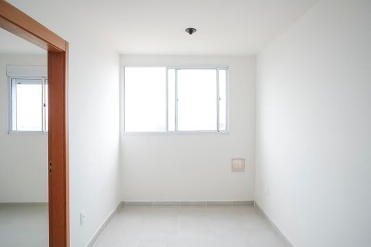 Apartamento à venda com 2 quartos, 38m² em Vila Palmares, Santo André