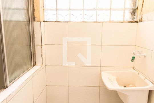 Casa de Condomínio para alugar com 3 quartos, 100m² em São Cristóvão, Salvador