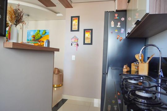 Cozinha de apartamento para alugar com 2 quartos, 48m² em Humaitá, Porto Alegre