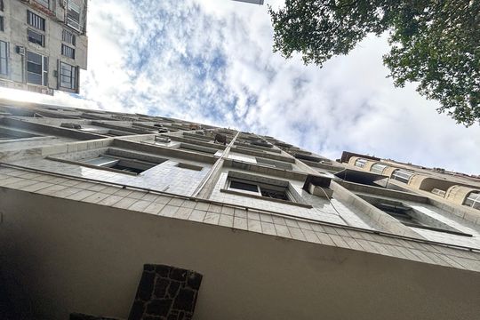 Fachada de apartamento à venda com 1 quarto, 35m² em Copacabana, Rio de Janeiro