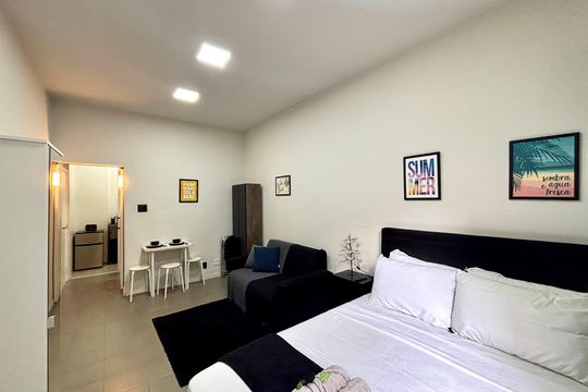 Sala/quarto de apartamento à venda com 1 quarto, 35m² em Copacabana, Rio de Janeiro