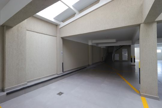 Garagem de apartamento à venda com 1 quarto, 80m² em Parque das Nações, Santo André