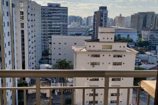 varanda de apartamento à venda com 2 quartos, 59m² em Indianópolis, São Paulo