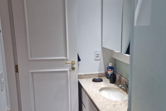 Banheiro da Suíte de apartamento à venda com 2 quartos, 59m² em Indianópolis, São Paulo