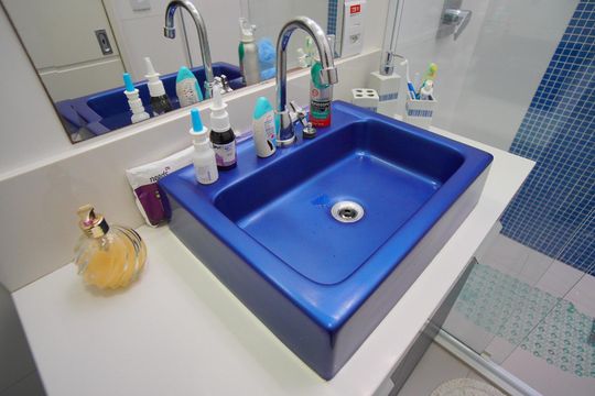 Banheiro da Suíte 3 de casa de condomínio à venda com 3 quartos, 241m² em Sarandi, Porto Alegre