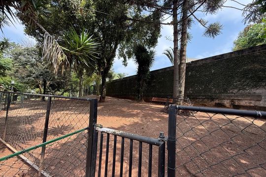 Casa de Condomínio à venda com 3 quartos, 205m² em Jardim Consorcio, São Paulo