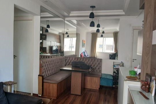Sala  de apartamento à venda com 2 quartos, 52m² em Vila Sao Joao, Barueri