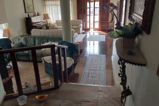 Sala de casa à venda com 3 quartos, 300m² em Alphaville, Santana de Parnaíba