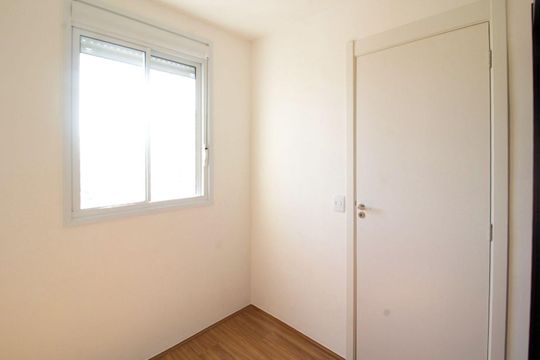 Quarto 1 de apartamento para alugar com 2 quartos, 35m² em Barra Funda, São Paulo