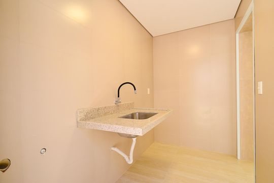 Área de Serviço de casa de condomínio para alugar com 4 quartos, 359m² em Nacional, Belo Horizonte