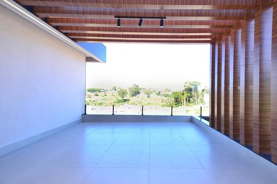 Semi Suíte 2 Varanda de casa de condomínio para alugar com 4 quartos, 359m² em Nacional, Belo Horizonte