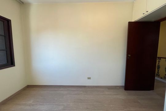 Quarto 2 de casa à venda com 3 quartos, 243m² em Jaguaré, São Paulo
