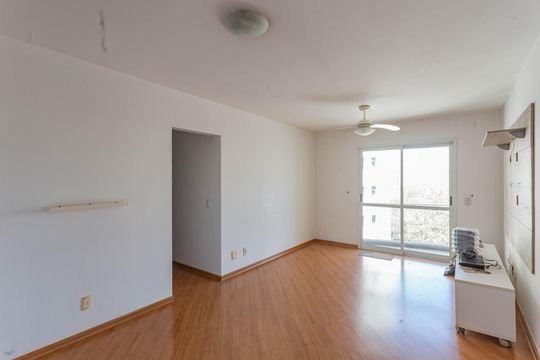 Apartamento à venda com 3 quartos, 74m² em Vila Vermelha, São Paulo