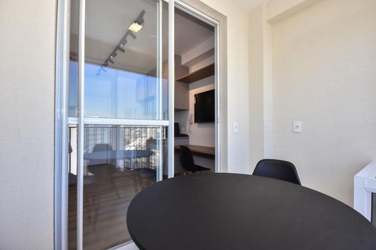 Varanda de kitnet/studio para alugar com 1 quarto, 25m² em Vila Andrade, São Paulo