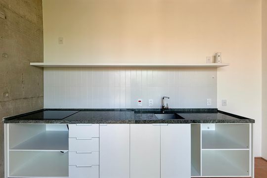 Cozinha de apartamento para alugar com 1 quarto, 35m² em Brooklin, São Paulo