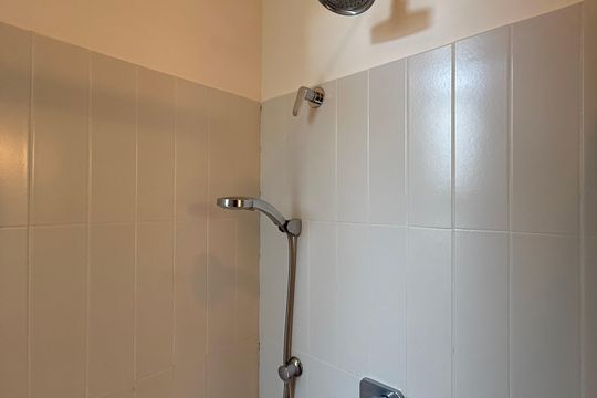 Banheiro de apartamento para alugar com 1 quarto, 35m² em Brooklin, São Paulo