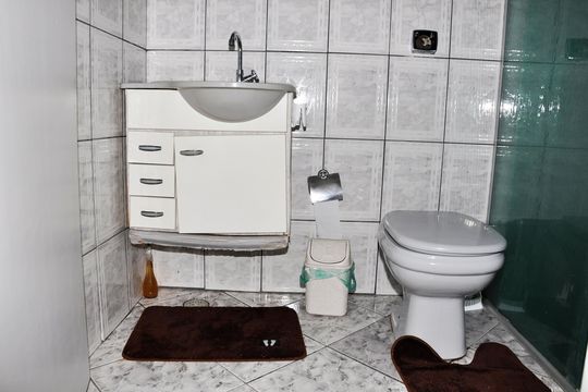 Banheiro de casa de condomínio à venda com 4 quartos, 231m² em Nossa Senhora do O, São Paulo
