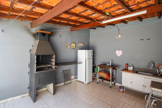 Área comum de casa à venda com 3 quartos, 175m² em Vila Cruz das Almas, São Paulo
