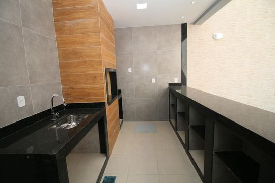 Área comum - Churrasqueira de casa à venda com 4 quartos, 320m² em Jardim Guanabara, Rio de Janeiro