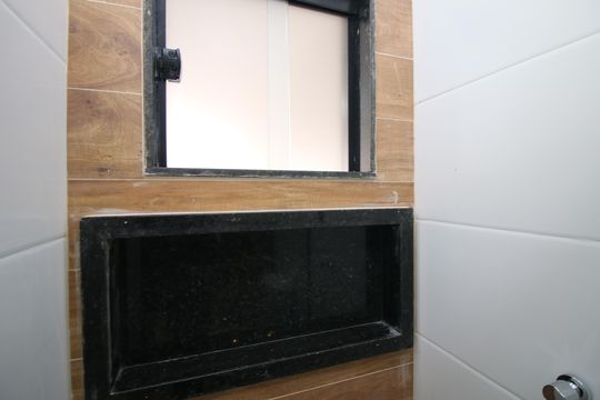 Banheiro 1 de casa à venda com 4 quartos, 320m² em Jardim Guanabara, Rio de Janeiro