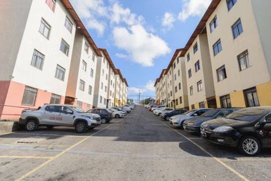 Garagem de apartamento à venda com 2 quartos, 42m² em Centro, Contagem