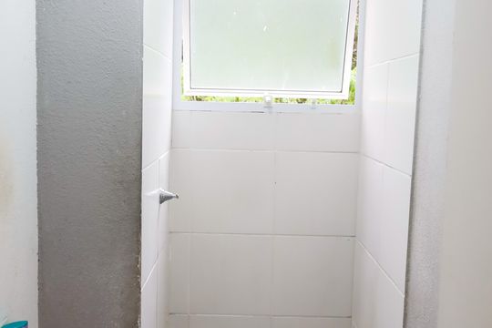 Banheiro Social de apartamento para alugar com 2 quartos, 42m² em Jardim Boa Vista (zona Oeste), Osasco