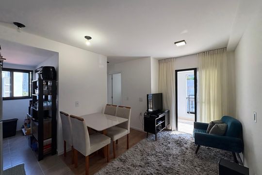 Sala de apartamento à venda com 2 quartos, 48m² em Campestre, Santo André