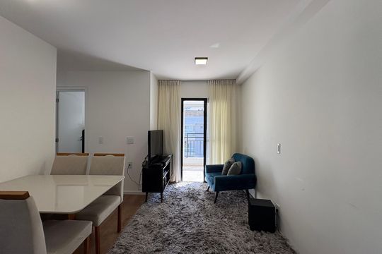 Sala de apartamento à venda com 2 quartos, 48m² em Campestre, Santo André
