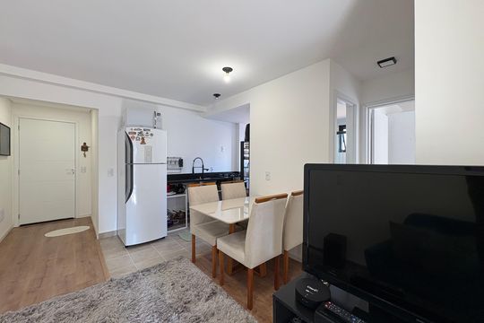 Sala de apartamento à venda com 2 quartos, 48m² em Campestre, Santo André