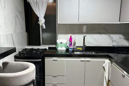 Cozinha de apartamento à venda com 2 quartos, 51m² em Conjunto Residencial José Bonifácio, São Paulo