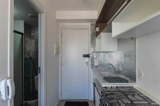 Studio de kitnet/studio para alugar com 1 quarto, 20m² em Vila Santa Clara, São Paulo