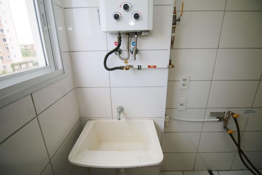 Área de Serviço de apartamento para alugar com 2 quartos, 45m² em Irajá, Rio de Janeiro