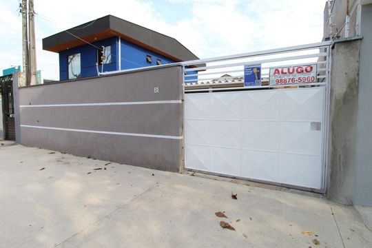 Fachada de casa para alugar com 2 quartos, 140m² em Jardim Satélite, São José dos Campos