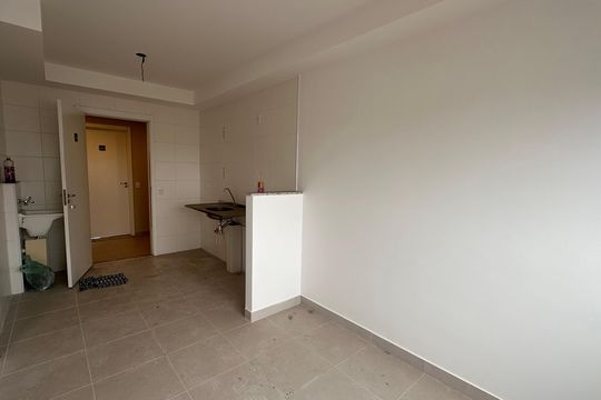 Kitnet/Studio à venda com 1 quarto, 27m² em Vila das Belezas, São Paulo