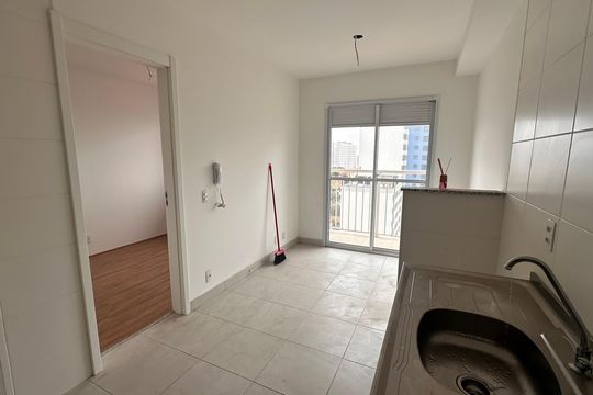 Kitnet/Studio à venda com 1 quarto, 28m² em Vila das Belezas, São Paulo