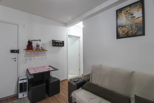 Sala de apartamento à venda com 2 quartos, 50m² em Vila Metalúrgica, São Paulo