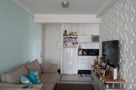 Apartamento à venda com 2 quartos, 60m² em Vila Bertioga, São Paulo