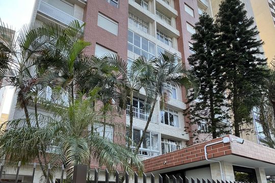 Fachada de apartamento para alugar com 2 quartos, 60m² em Boqueirão, Santos