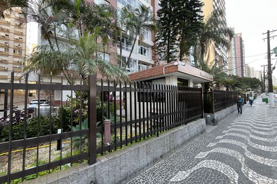 Fachada de apartamento para alugar com 2 quartos, 60m² em Boqueirão, Santos