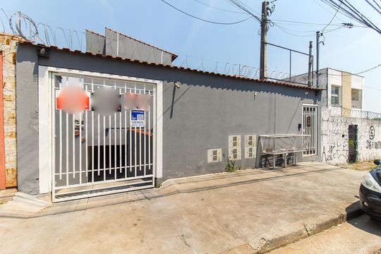 Fachada  de casa de condomínio à venda com 2 quartos, 98m² em Itaquera, São Paulo