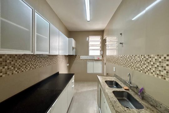 Cozinha de apartamento à venda com 3 quartos, 178m² em Leblon, Rio de Janeiro