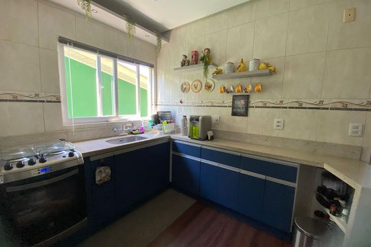 Cozinha de casa à venda com 3 quartos, 350m² em Santa Teresa, São Leopoldo