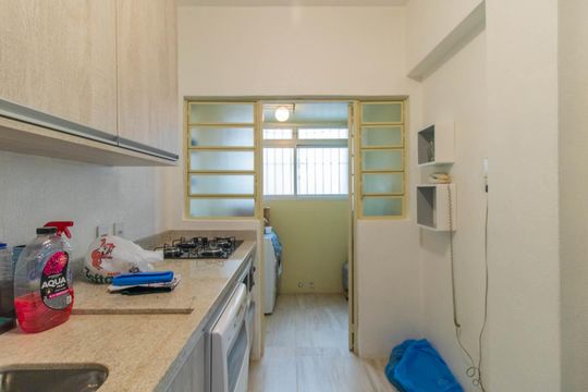 Cozinha e Área de Serviço de apartamento à venda com 2 quartos, 66m² em São José, Porto Alegre