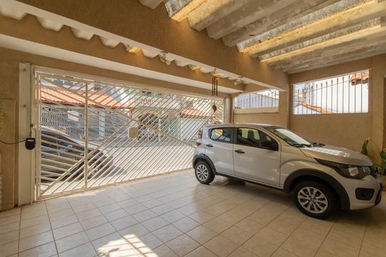 Garagem de casa à venda com 3 quartos, 209m² em Jardim Sao Judas Tadeu, Guarulhos