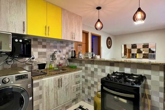 Foto 02 de apartamento à venda com 2 quartos, 50m² em Recreio dos Bandeirantes, Rio de Janeiro