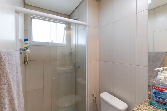 Banheiro da Suíte de apartamento para alugar com 2 quartos, 86m² em Vila Gumercindo, São Paulo